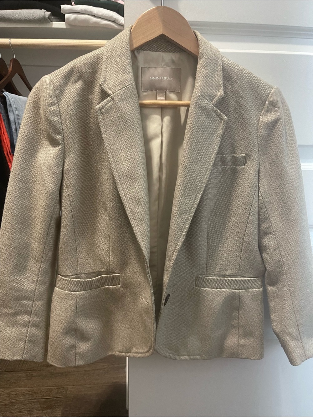 Banana Republic Women's Light Cream Tailored Blazer